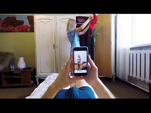 ❤️ Xwişka bavê xwe berî ku dê bê malê birayê xwe kir Super porno li me
